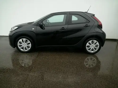 AYGO X AYGO X
